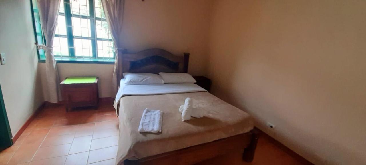 Hotel Casa San Rafael บียาเดเลย์บา ภายนอก รูปภาพ