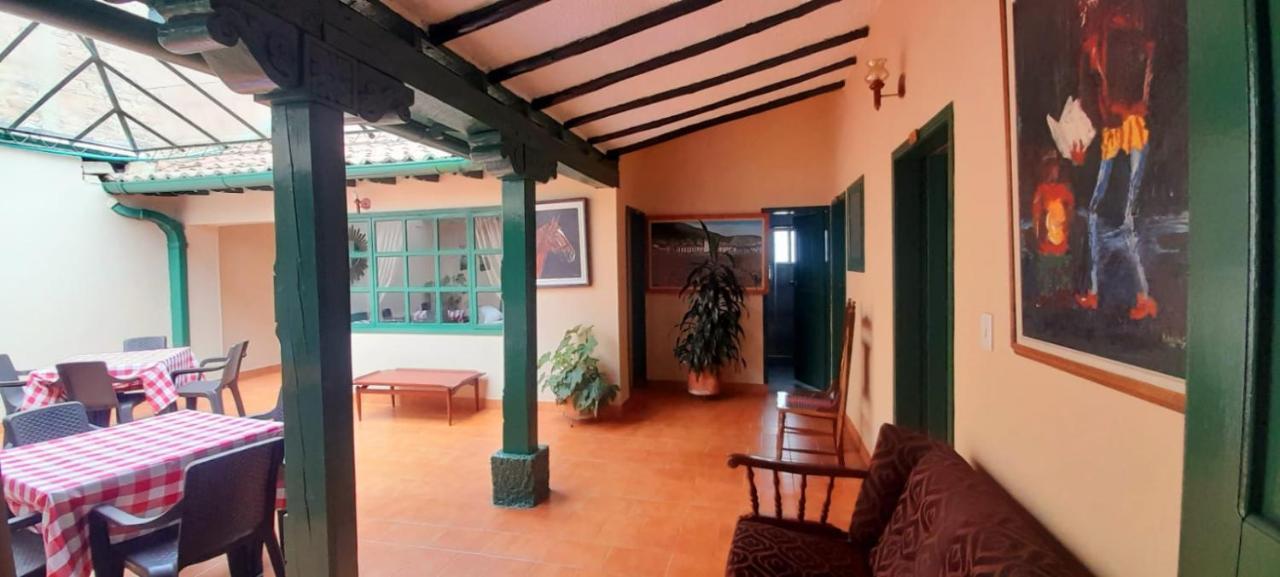 Hotel Casa San Rafael บียาเดเลย์บา ภายนอก รูปภาพ