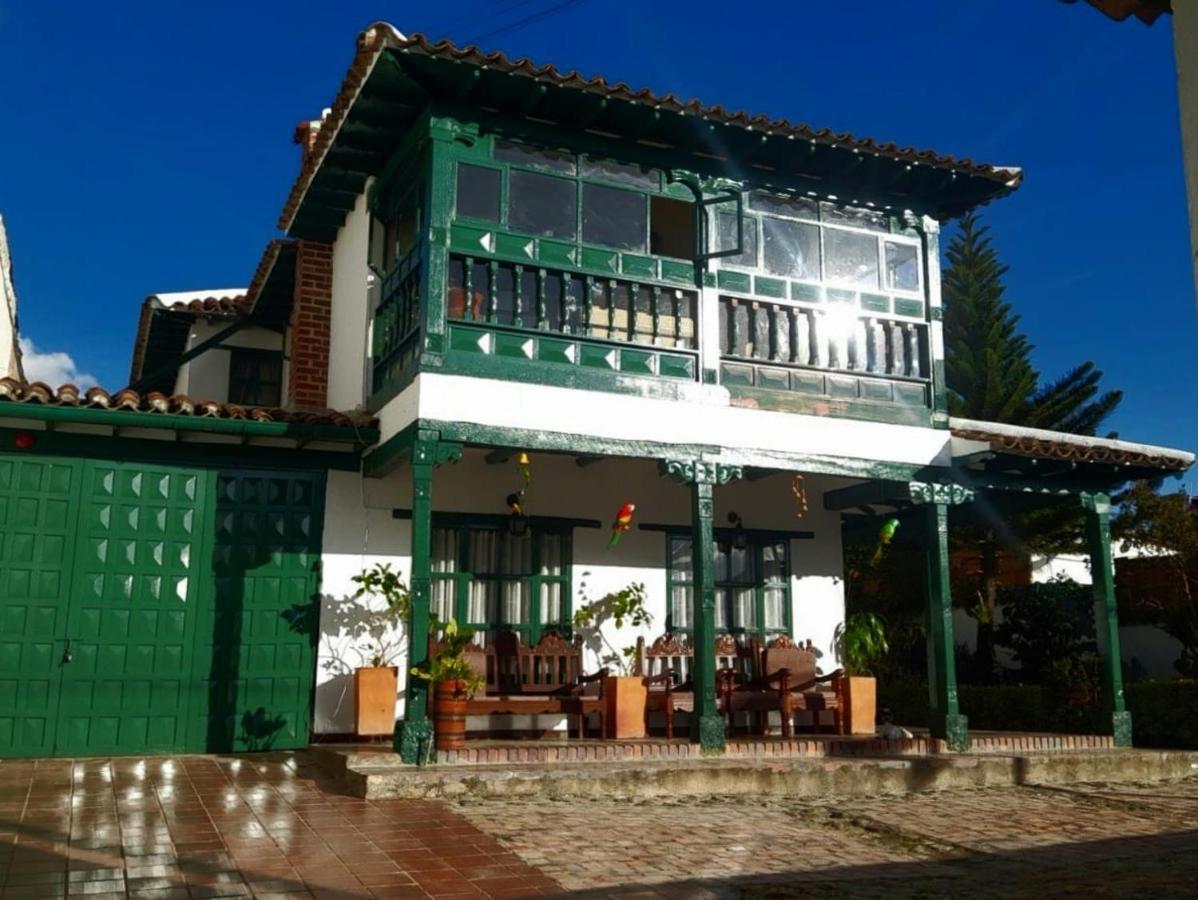 Hotel Casa San Rafael บียาเดเลย์บา ภายนอก รูปภาพ