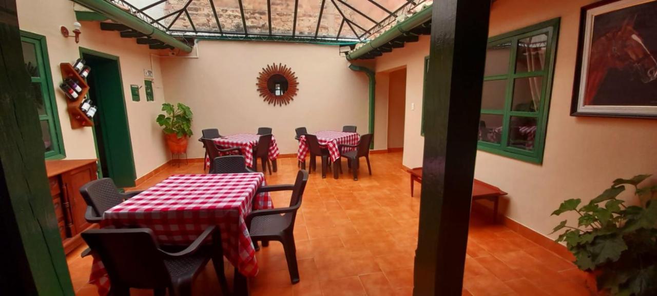 Hotel Casa San Rafael บียาเดเลย์บา ภายนอก รูปภาพ