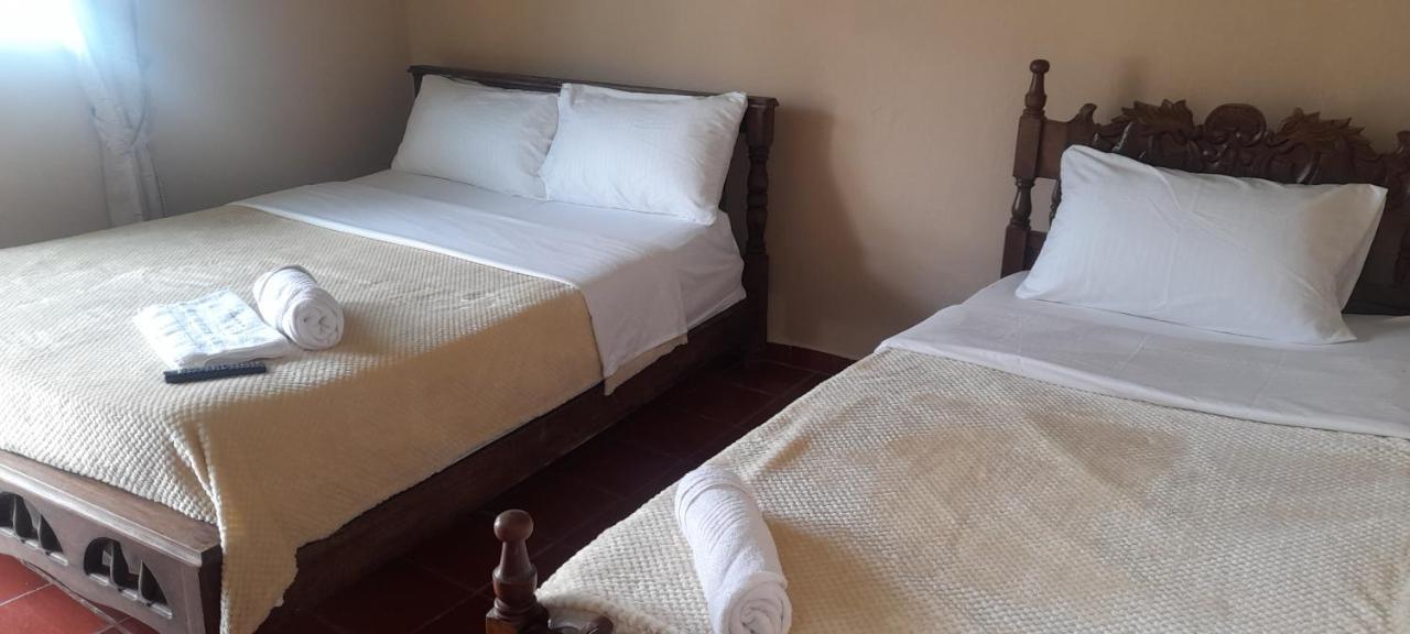 Hotel Casa San Rafael บียาเดเลย์บา ภายนอก รูปภาพ